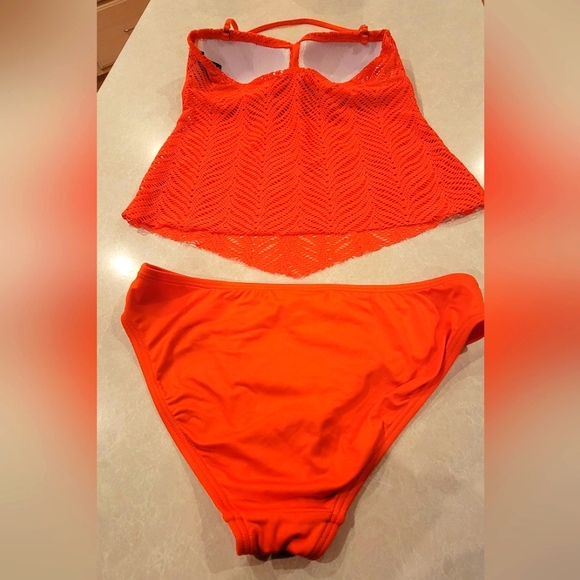 Women's 2pc bathing suit, Apt 9, Size Med, orange - Picture 2 of 2